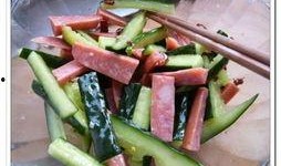 川味香辣瓜条怎么吃视频,家常小零食的麻辣新吃法