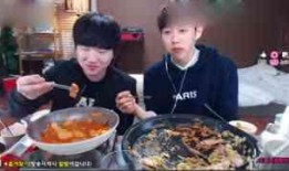 美食吃货主播吃瓜视频,趣味横生的美食吃瓜之旅