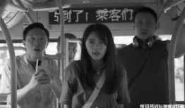 吃瓜之人的视频,揭秘吃瓜群众视角下的热门视频幕后故事