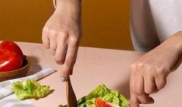 三人吃瓜素材视频下载,温馨瞬间引网友热议