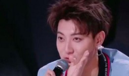 黄子韬吃瓜蔡徐坤视频,视频曝光引发网友热议